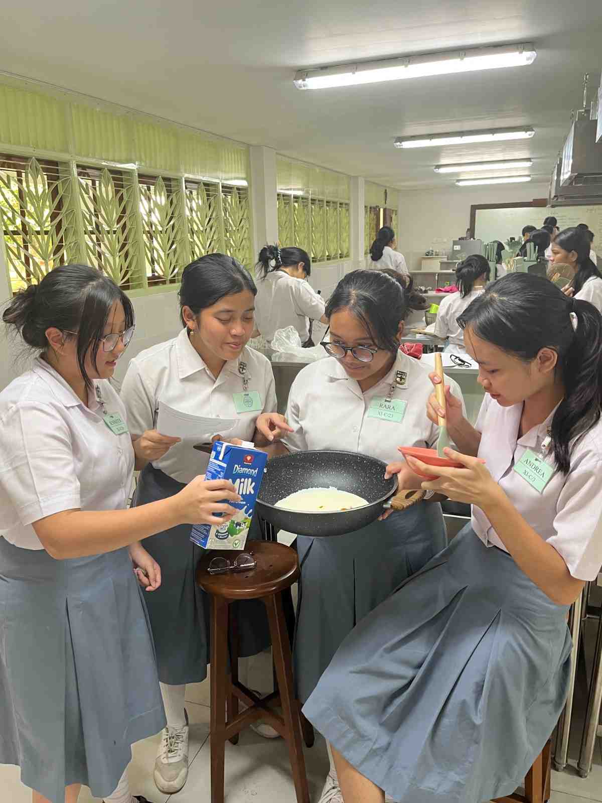 MEMASAK