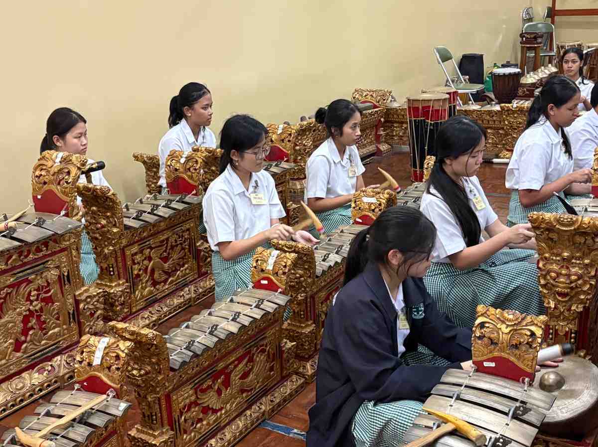 GAMELAN BALI