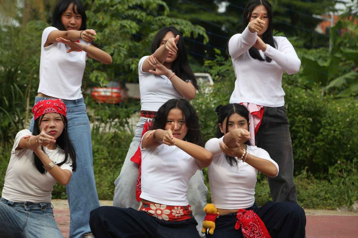 MODERN DANCE