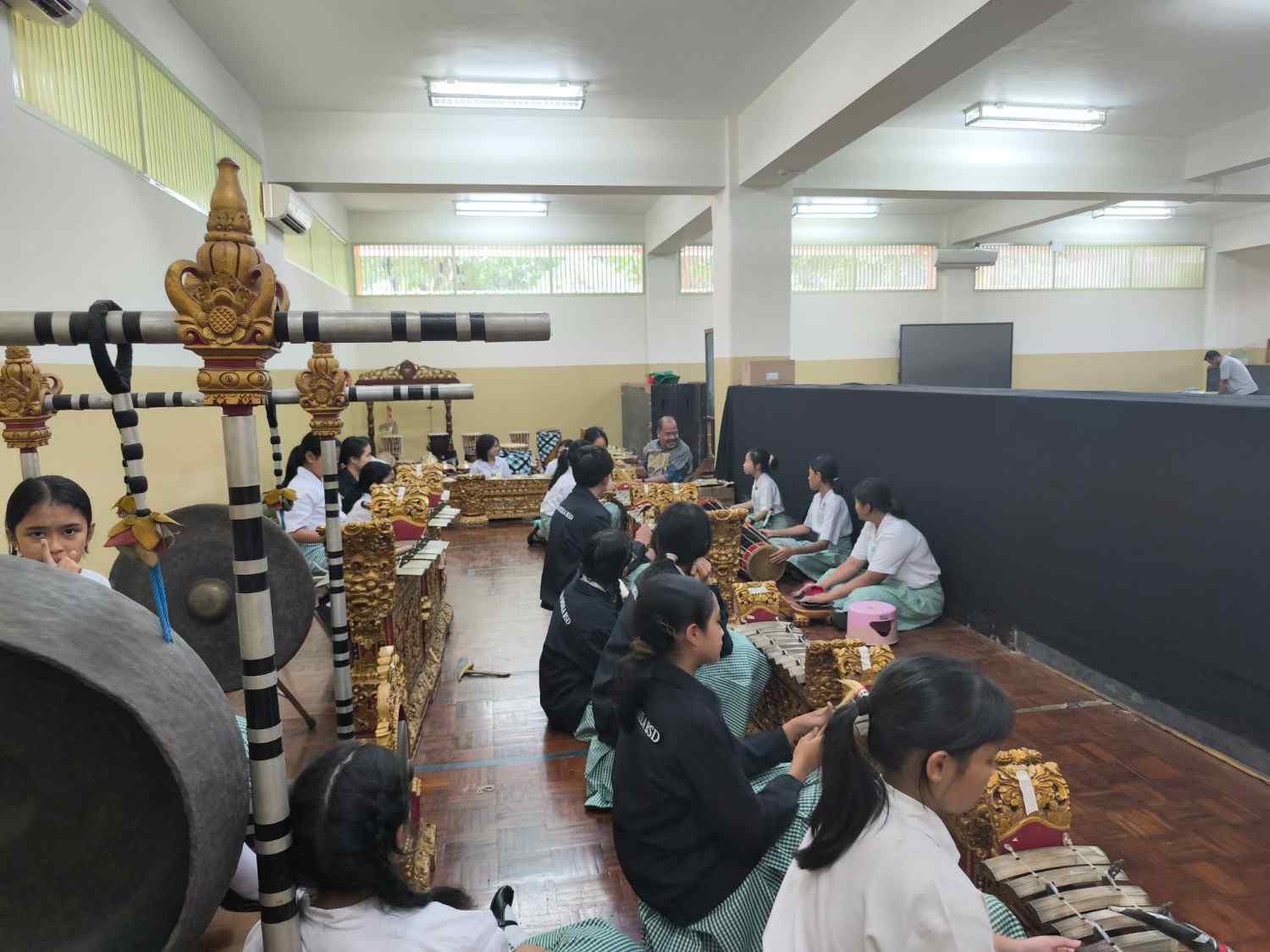 GAMELAN BALI