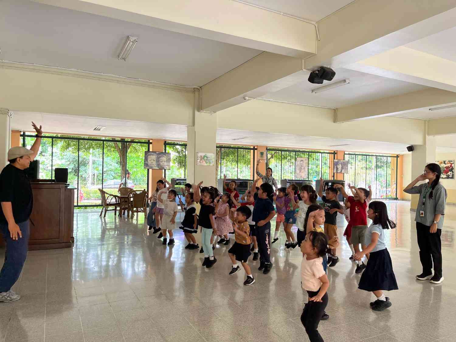 HIP HOP DANCE