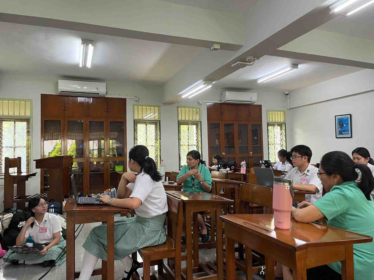 ENGLISH CLUB