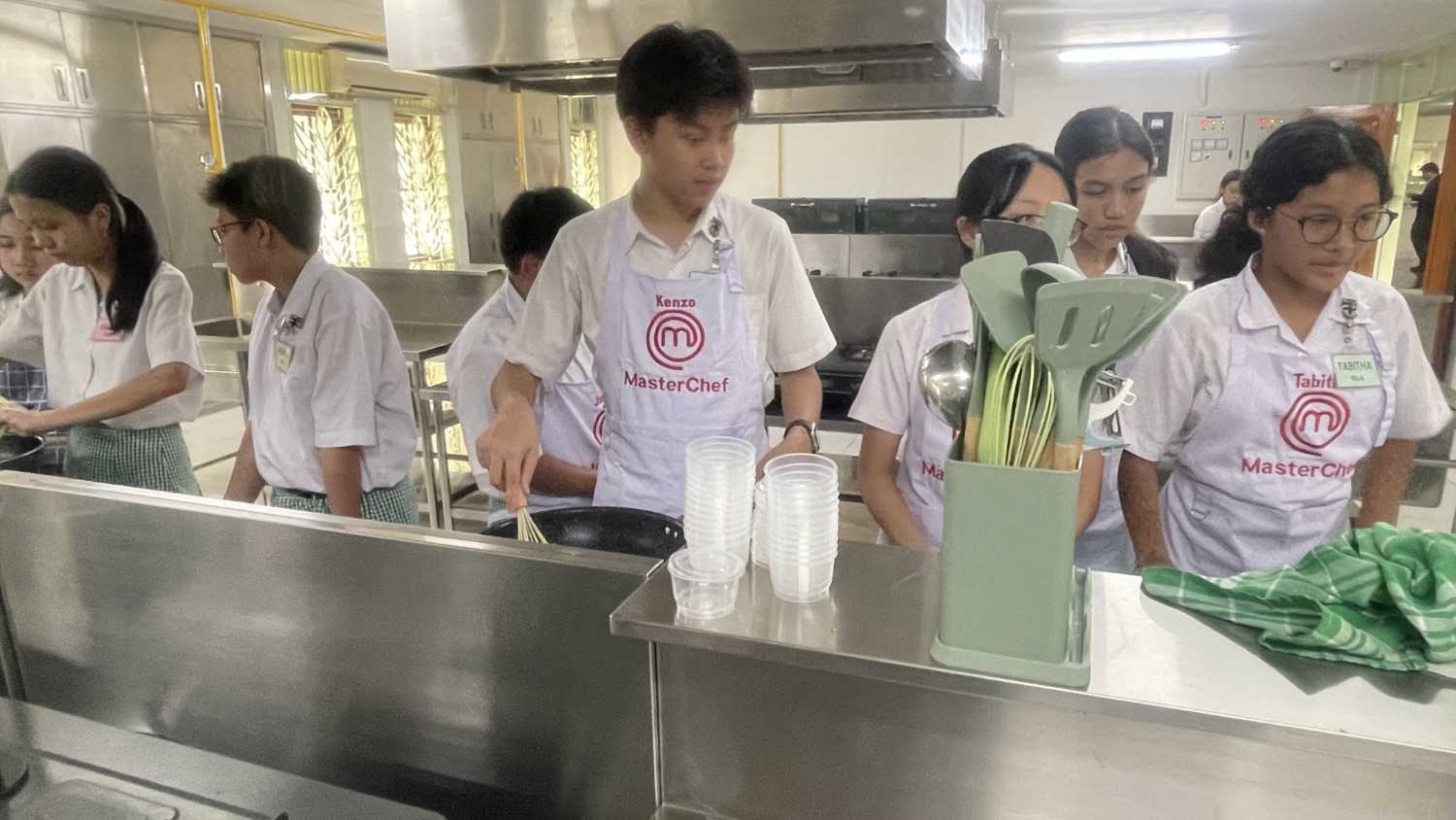 MEMASAK