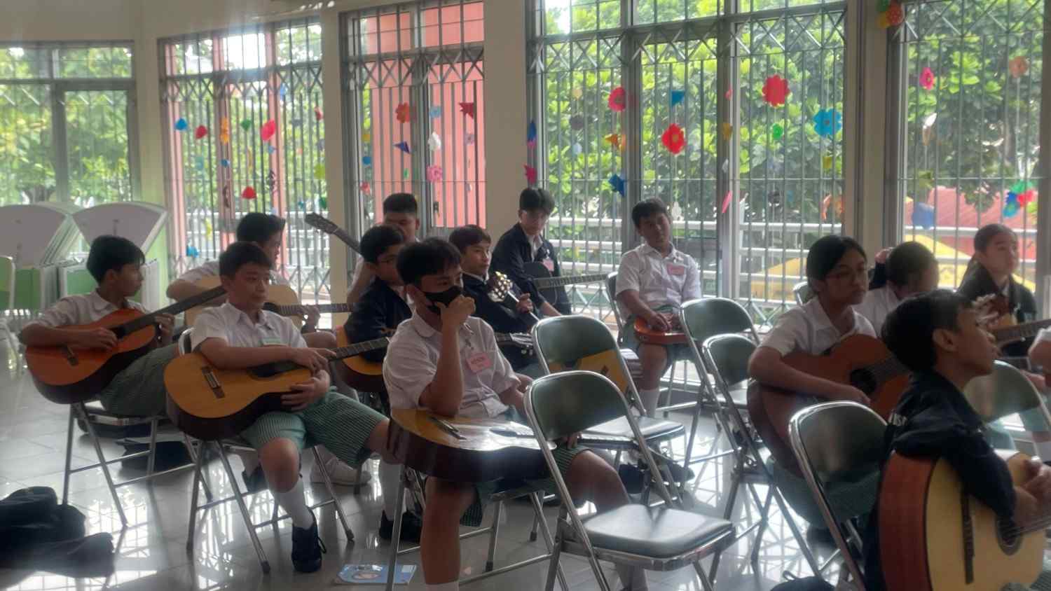 GITAR CLUB